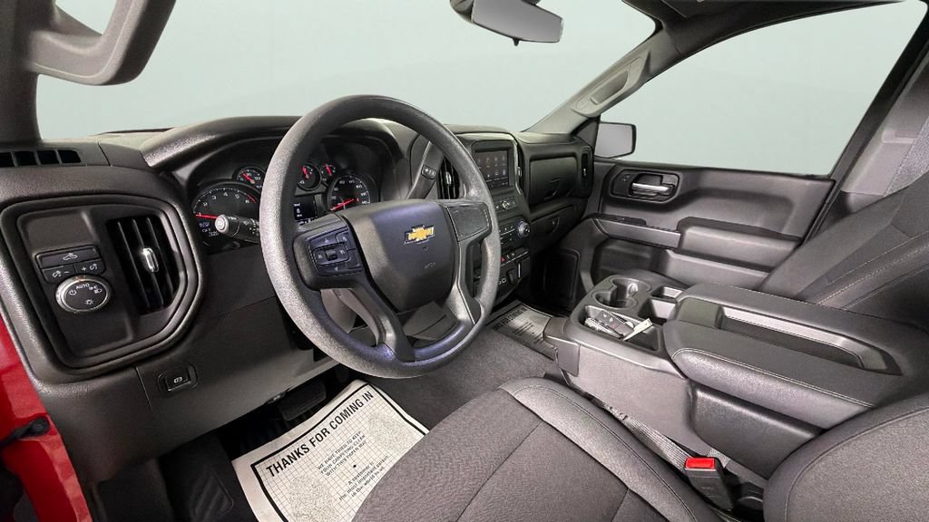 Certified 2025 Chevrolet Silverado 1500 Custom RWD image 18