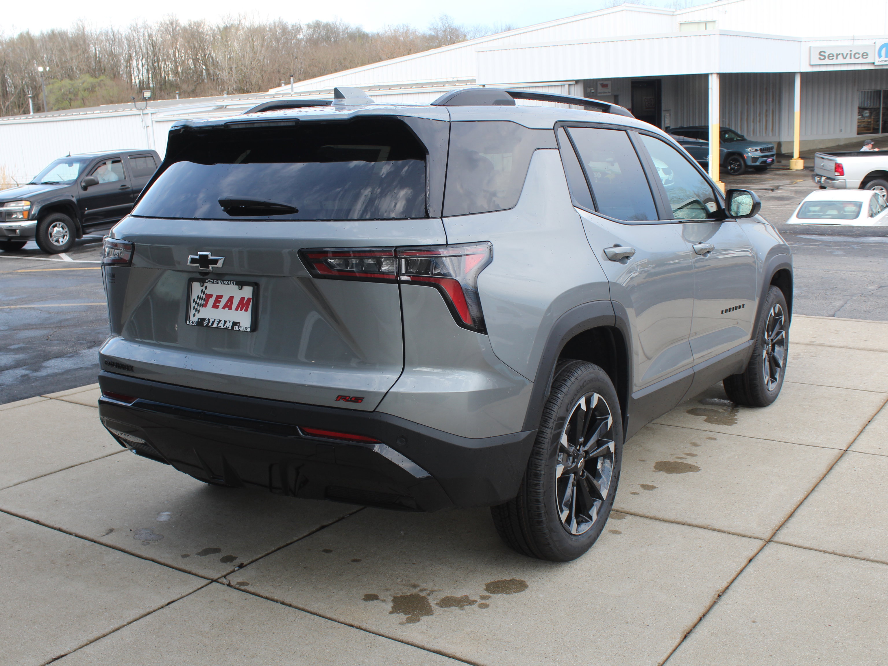 New 2026 Chevrolet Equinox RS FWD image 4