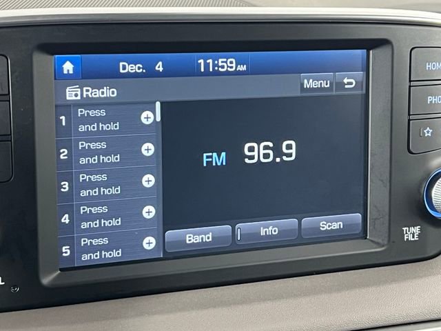 Used 2020 Hyundai Santa Fe SE AWD/4WD image 29