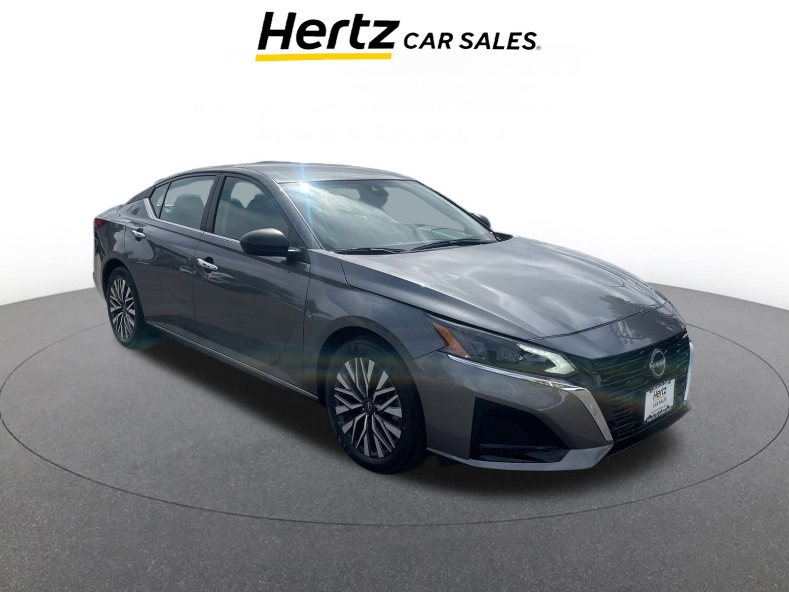 Used 2024 Nissan Altima 2.5 SV