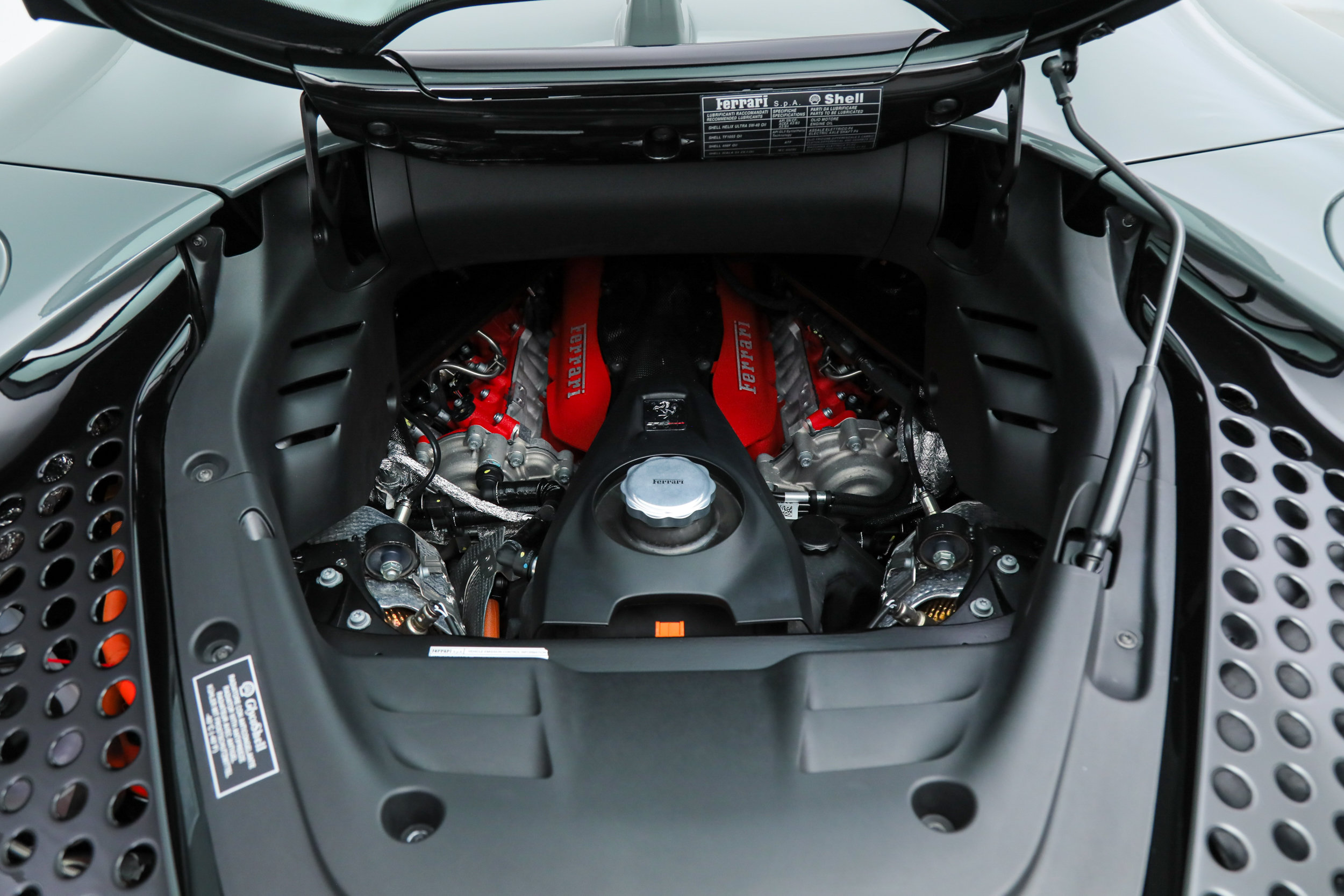Certified 2025 Ferrari SF90 Spider AWD/4WD image 54