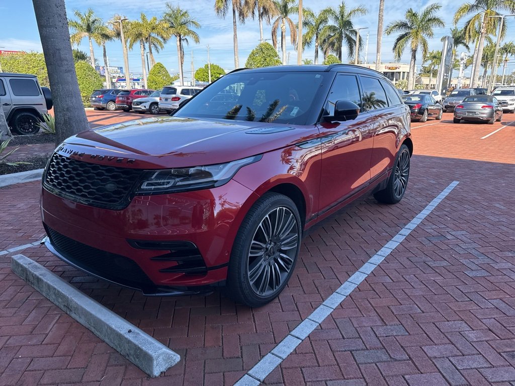 Used 2019 Land Rover Range Rover Velar R-Dynamic HSE image 2