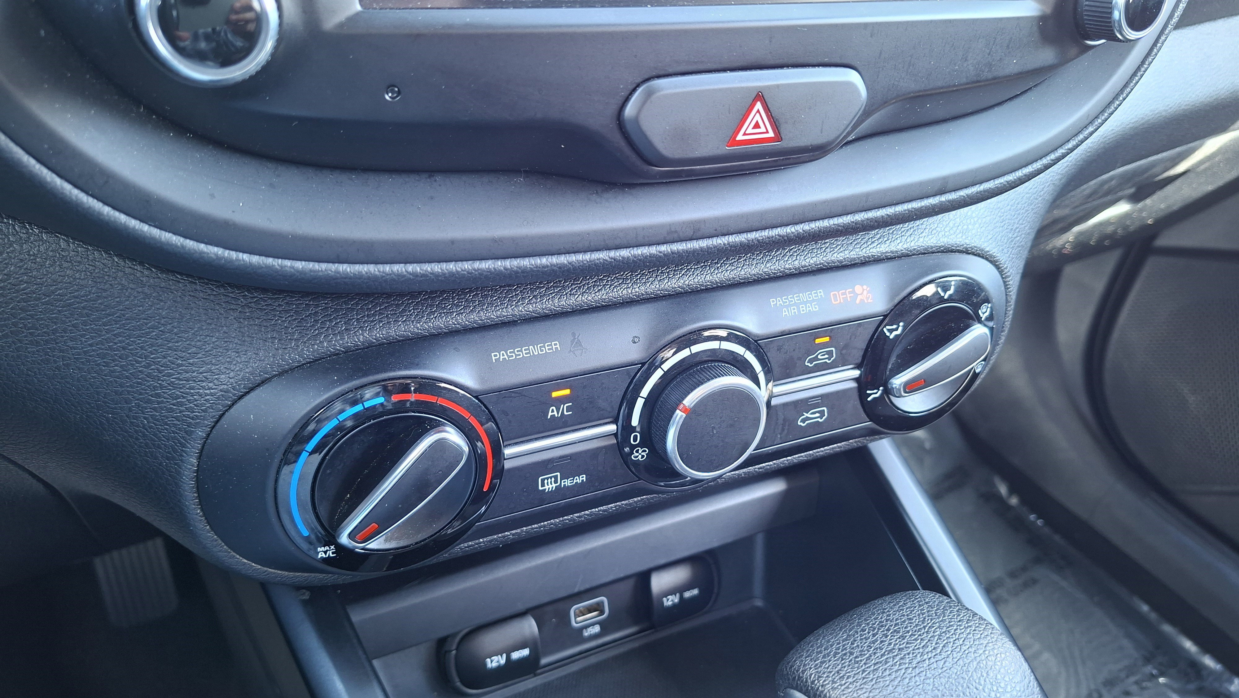 Used 2023 Kia Soul LX w/ Option Group 015 image 15