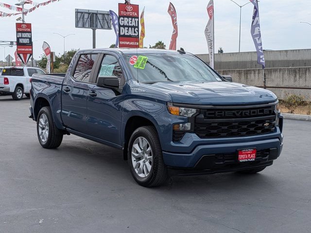 Used 2024 Chevrolet Silverado 1500 Custom RWD image 3
