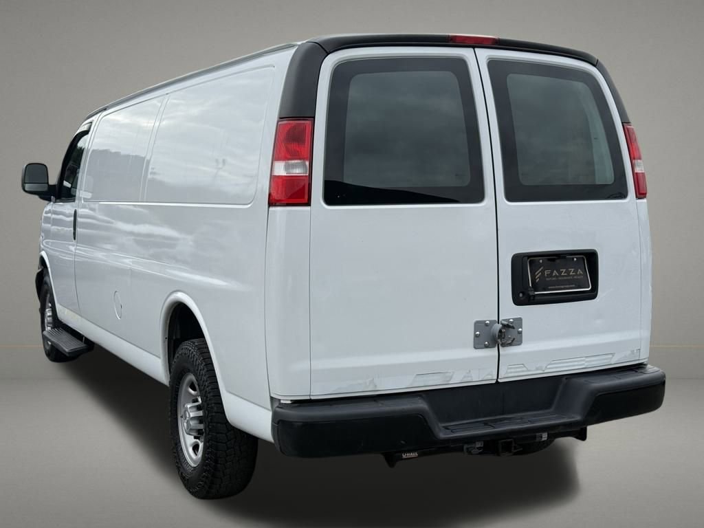 Used 2021 Chevrolet Express 2500 Extended w/ Driver Convenience Package image 3