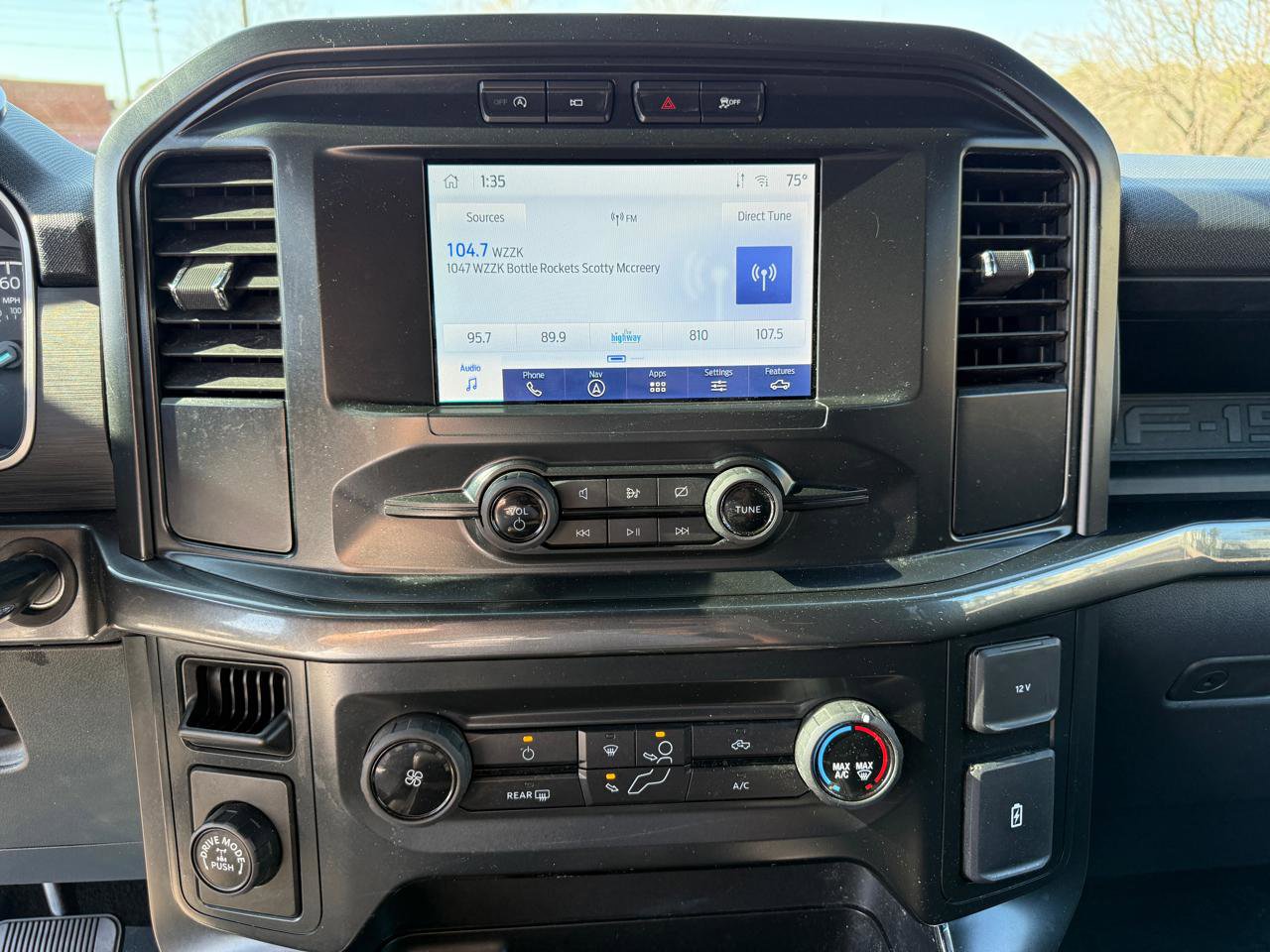 Used 2022 Ford F150 XL w/ STX Appearance Package RWD image 16
