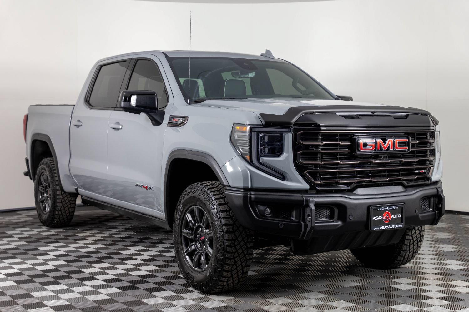 Used 2025 GMC Sierra 1500 AT4X AWD/4WD image 11