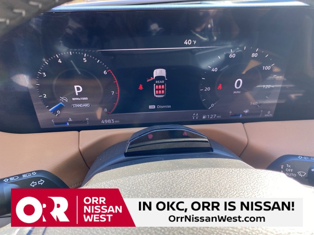 Used 2025 Nissan Armada SL image 31