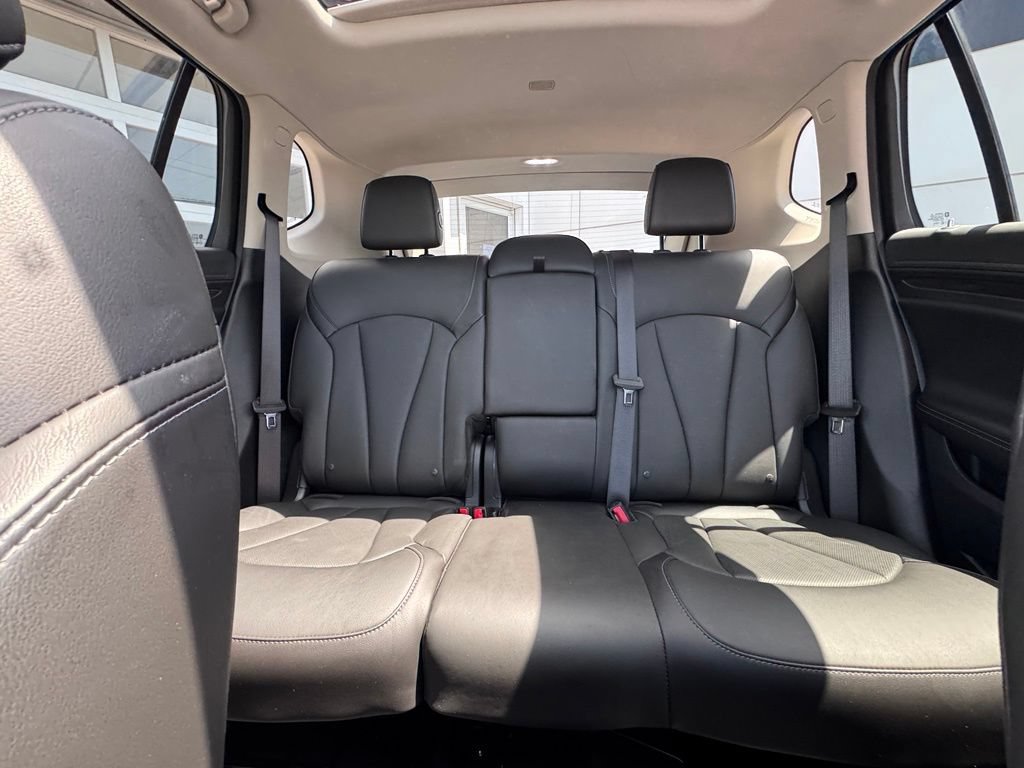 Used 2019 Buick Envision Essence AWD/4WD image 29