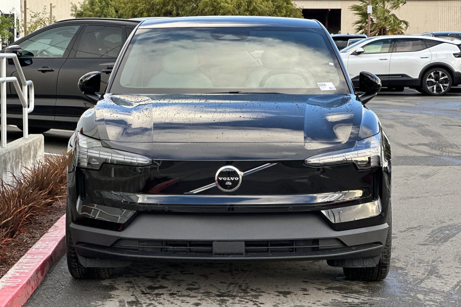 New 2026 Volvo EX30 Ultra w/ Climate Package image 10