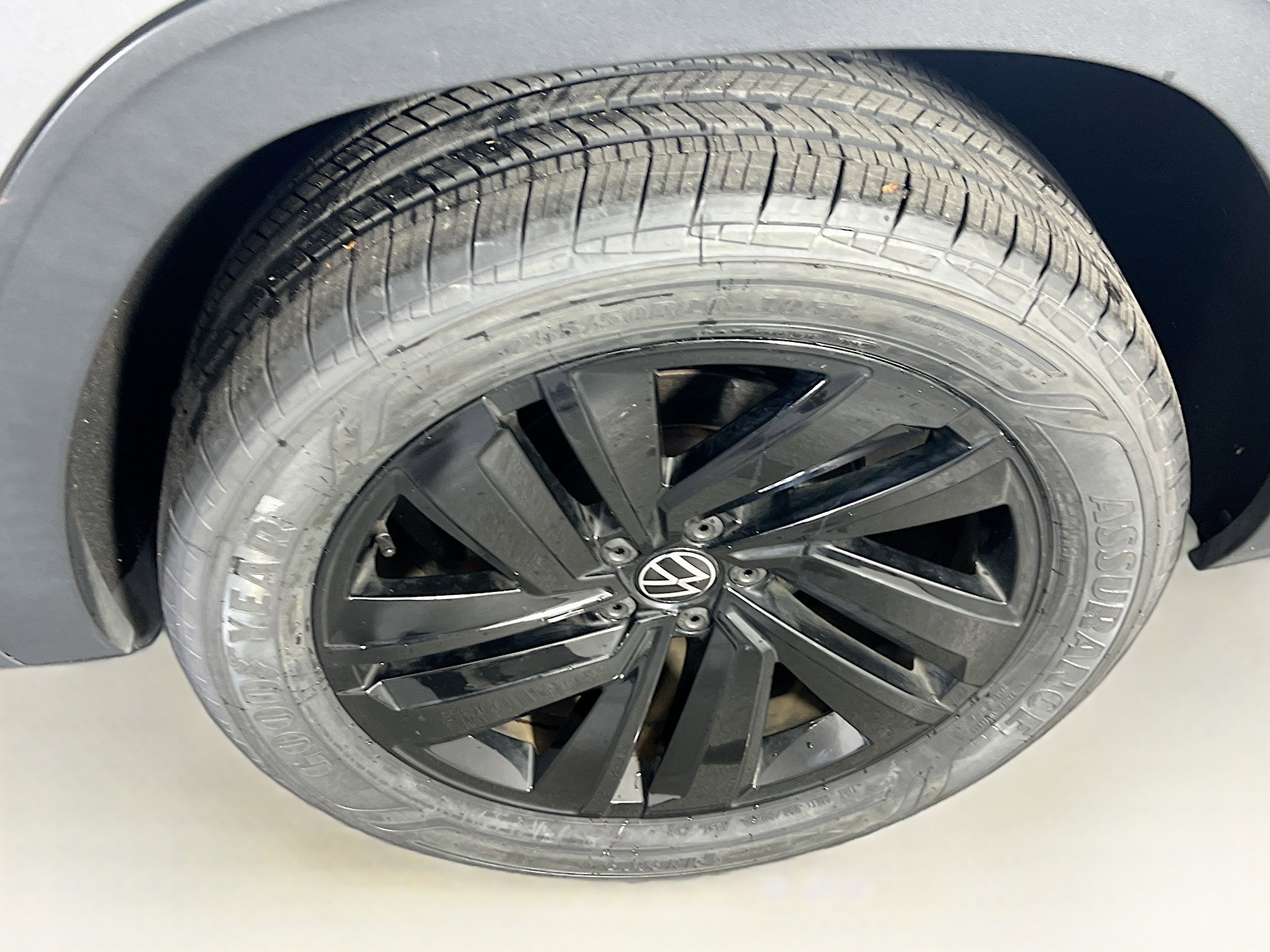 Used 2022 Volkswagen Atlas Cross Sport SE image 29