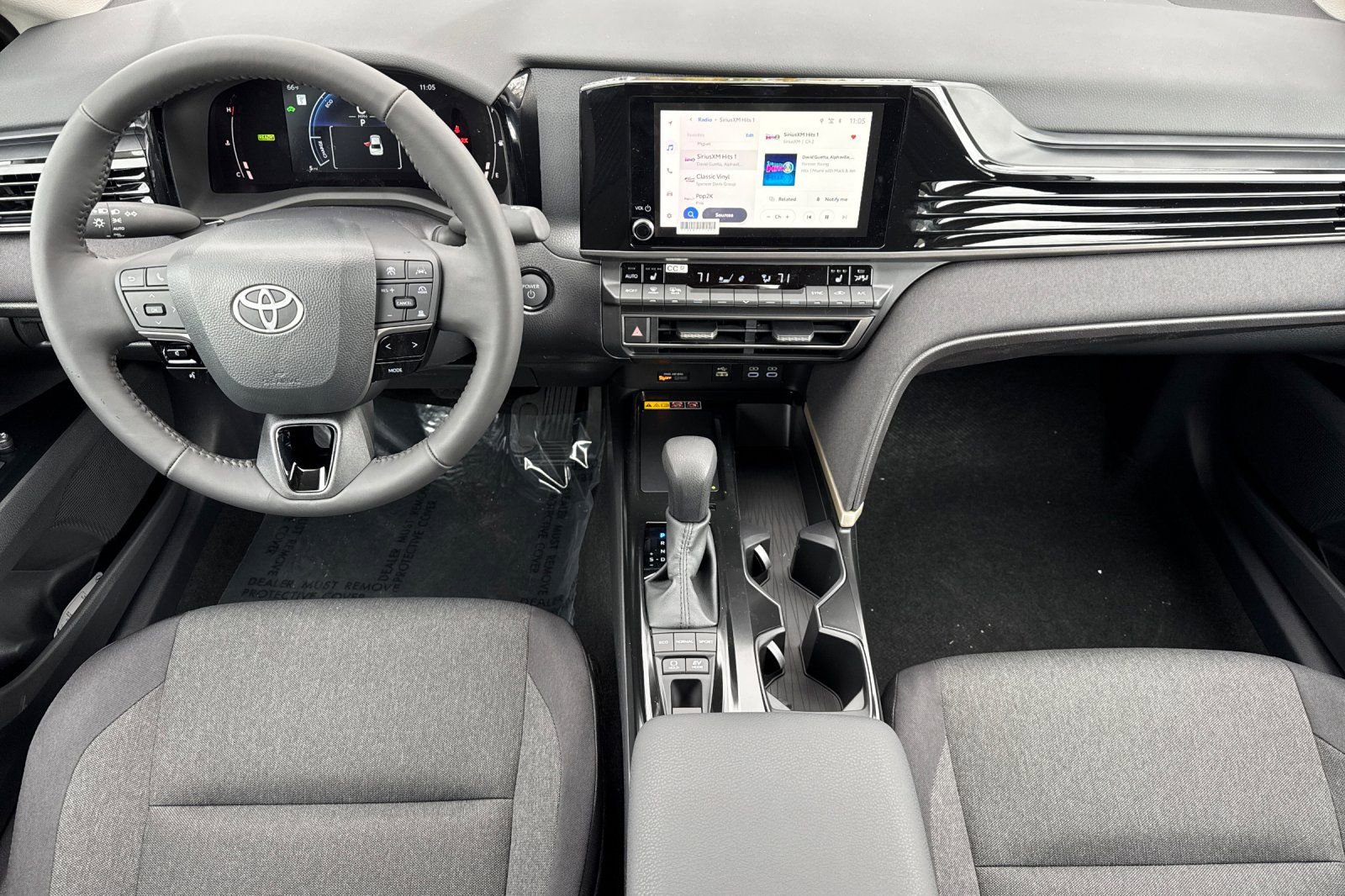 New 2025 Toyota Camry LE w/ Convenience Package FWD image 15