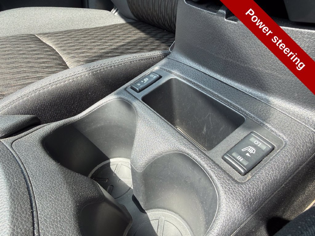 Used 2017 Nissan Rogue SV FWD image 27