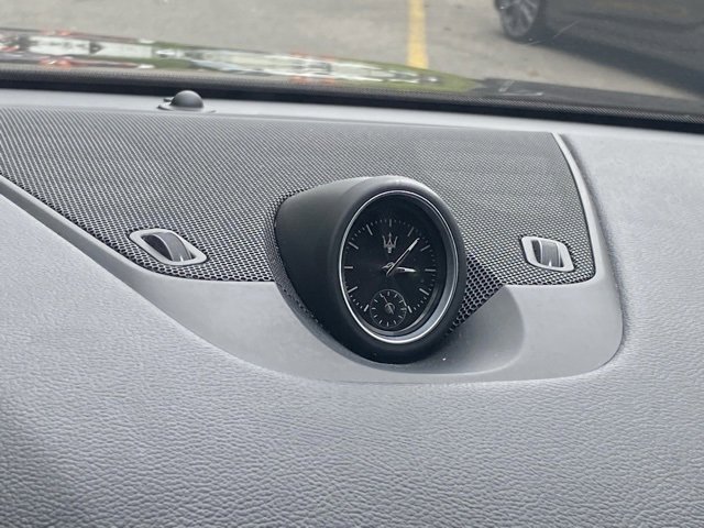 Used 2022 Maserati Levante GT image 28