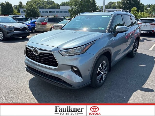 Certified 2020 Toyota Highlander XLE AWD/4WD image 19