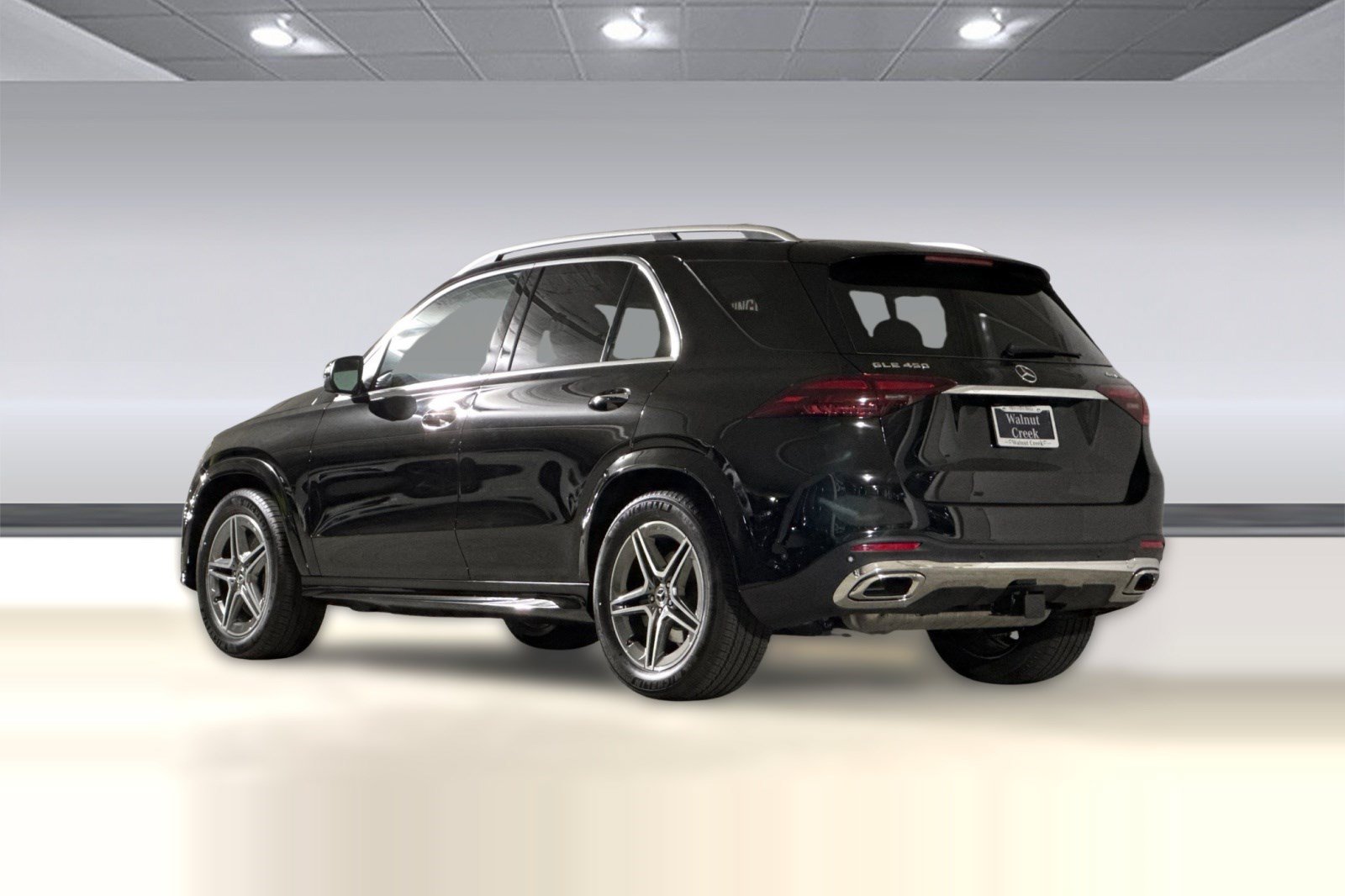 New 2026 Mercedes-Benz GLE 450 4MATIC image 3