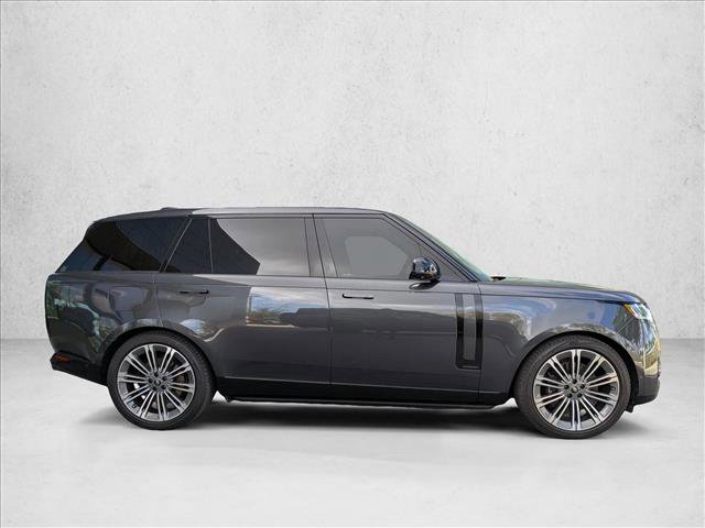 Certified 2023 Land Rover Range Rover Long Wheelbase Autobiography image 4