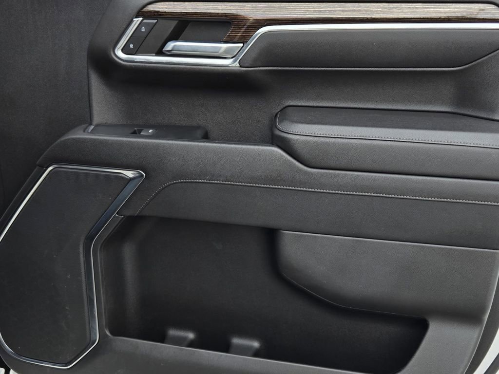 Used 2023 GMC Sierra 1500 Elevation image 8