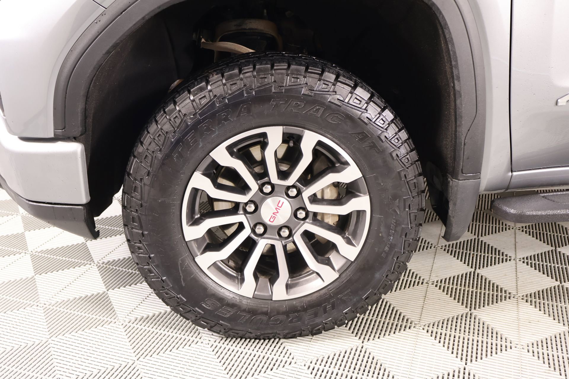 Used 2023 GMC Sierra 1500 AT4 w/ AT4 Premium Package AWD/4WD image 19