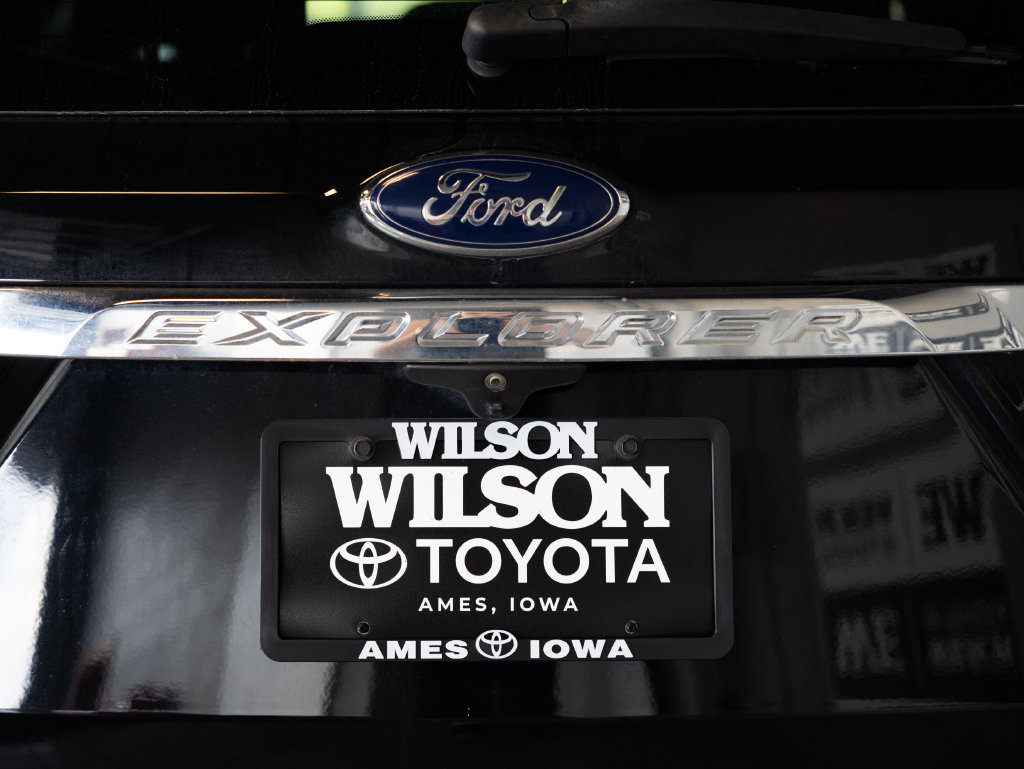 Used 2018 Ford Explorer Limited AWD/4WD image 7