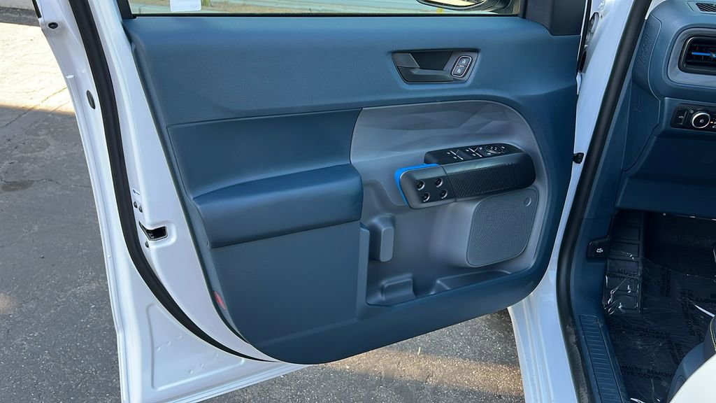New 2025 Ford Maverick Lobo image 19