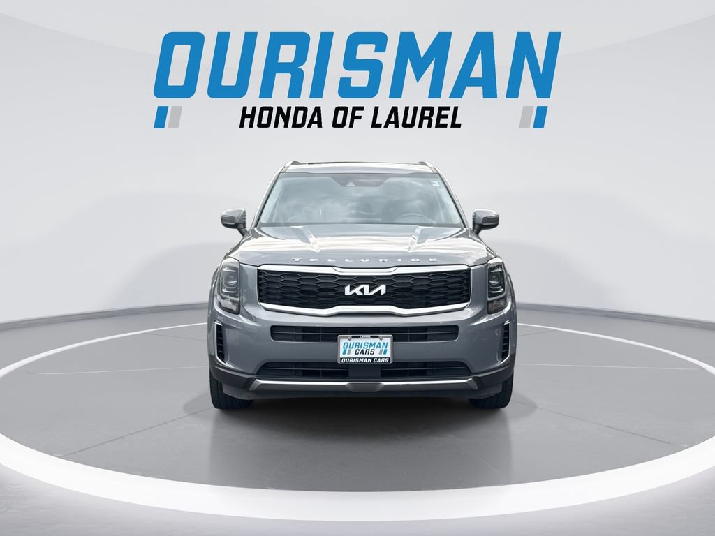 Used 2022 Kia Telluride S AWD/4WD image 3