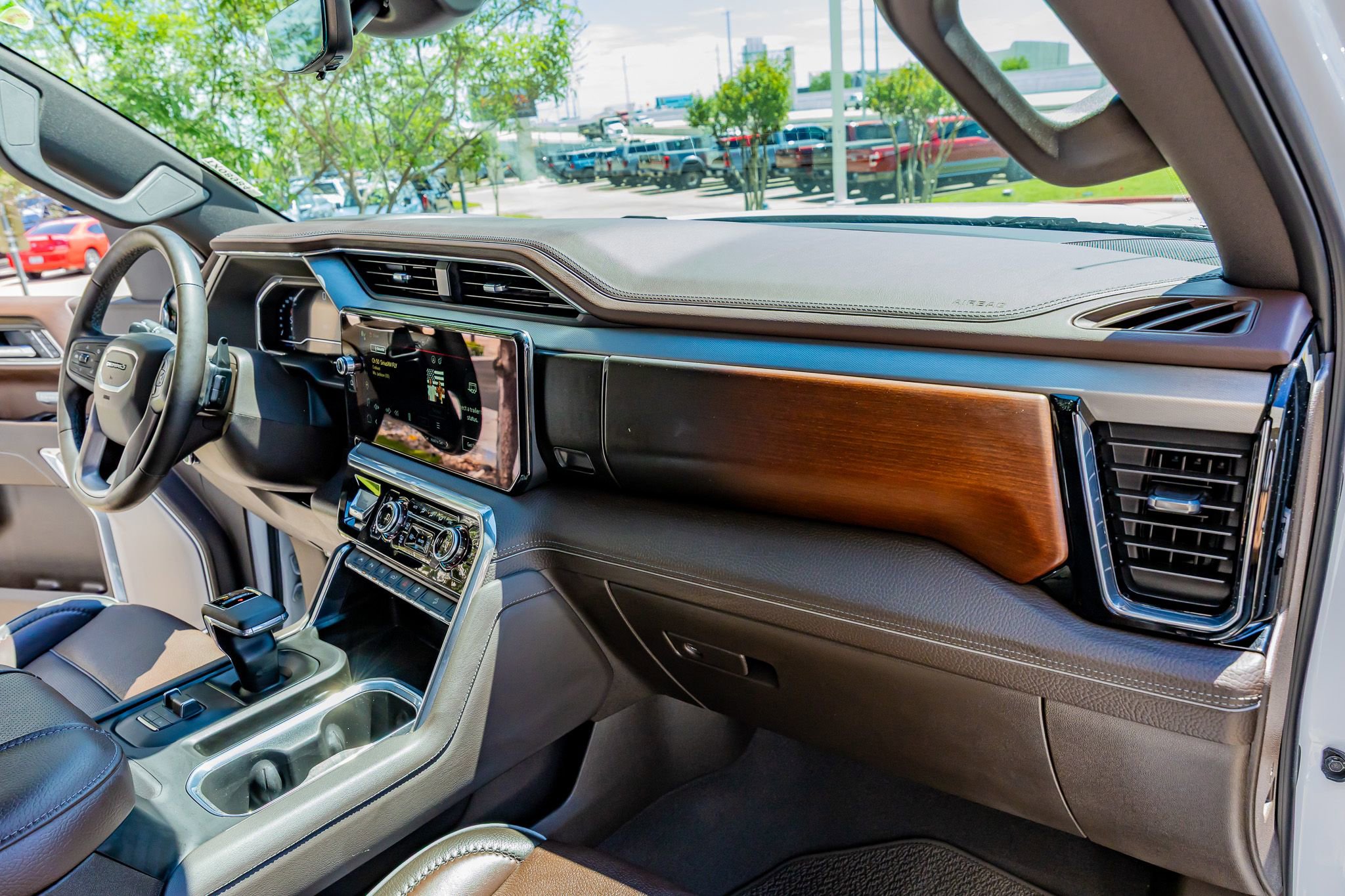 Used 2025 GMC Sierra 1500 Denali w/ Denali Reserve Package image 18