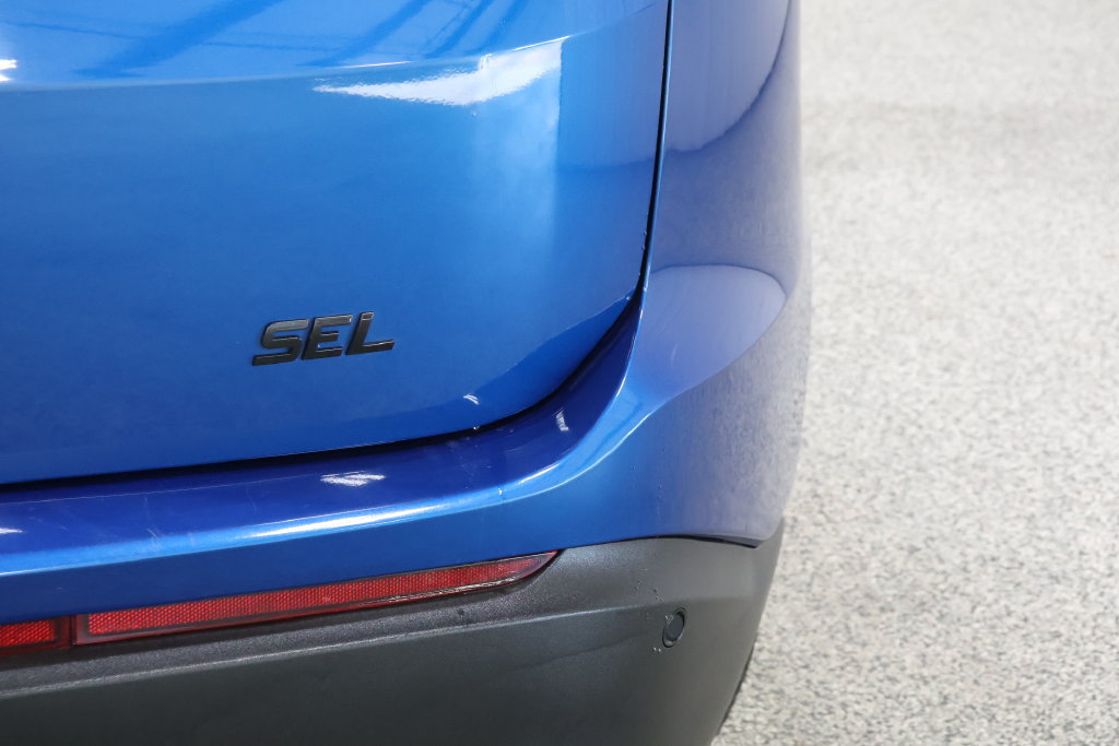 Used 2018 Ford Edge SEL w/ Equipment Group 201A FWD image 35