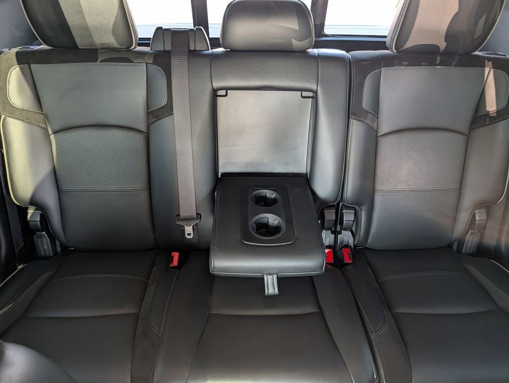 Used 2020 RAM 2500 Laramie w/ Night Edition image 32