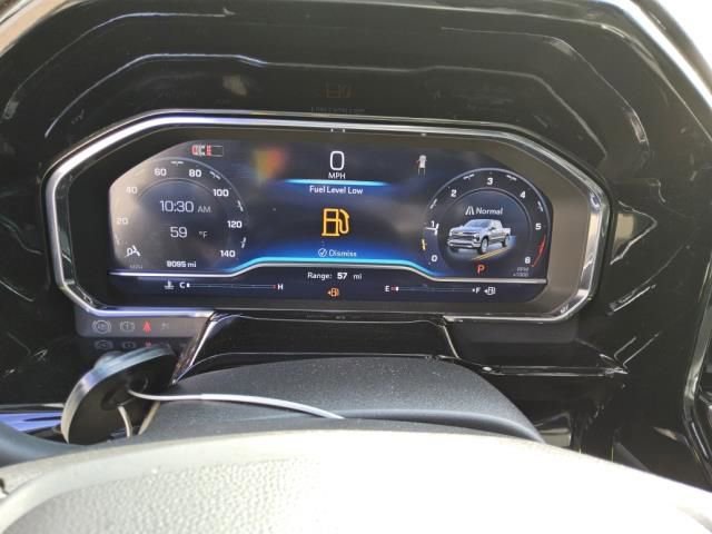 Used 2025 Chevrolet Silverado 1500 RST w/ Convenience Package II RWD image 10
