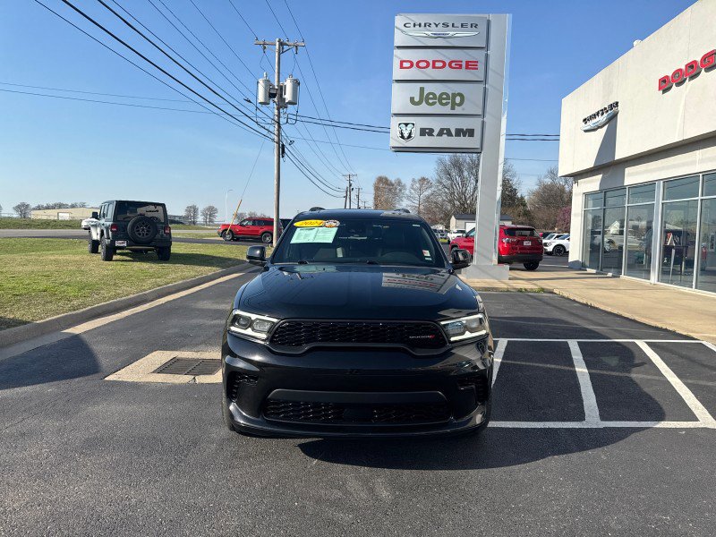 Used 2024 Dodge Durango GT RWD image 3