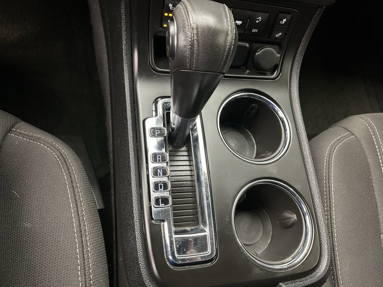 Used 2015 GMC Acadia SLE AWD/4WD image 23
