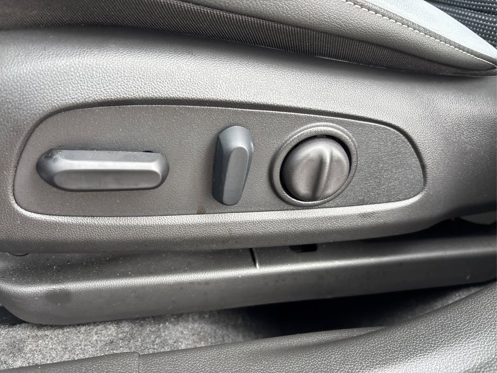 Used 2024 Buick Envista Preferred w/ Convenience I Package image 35