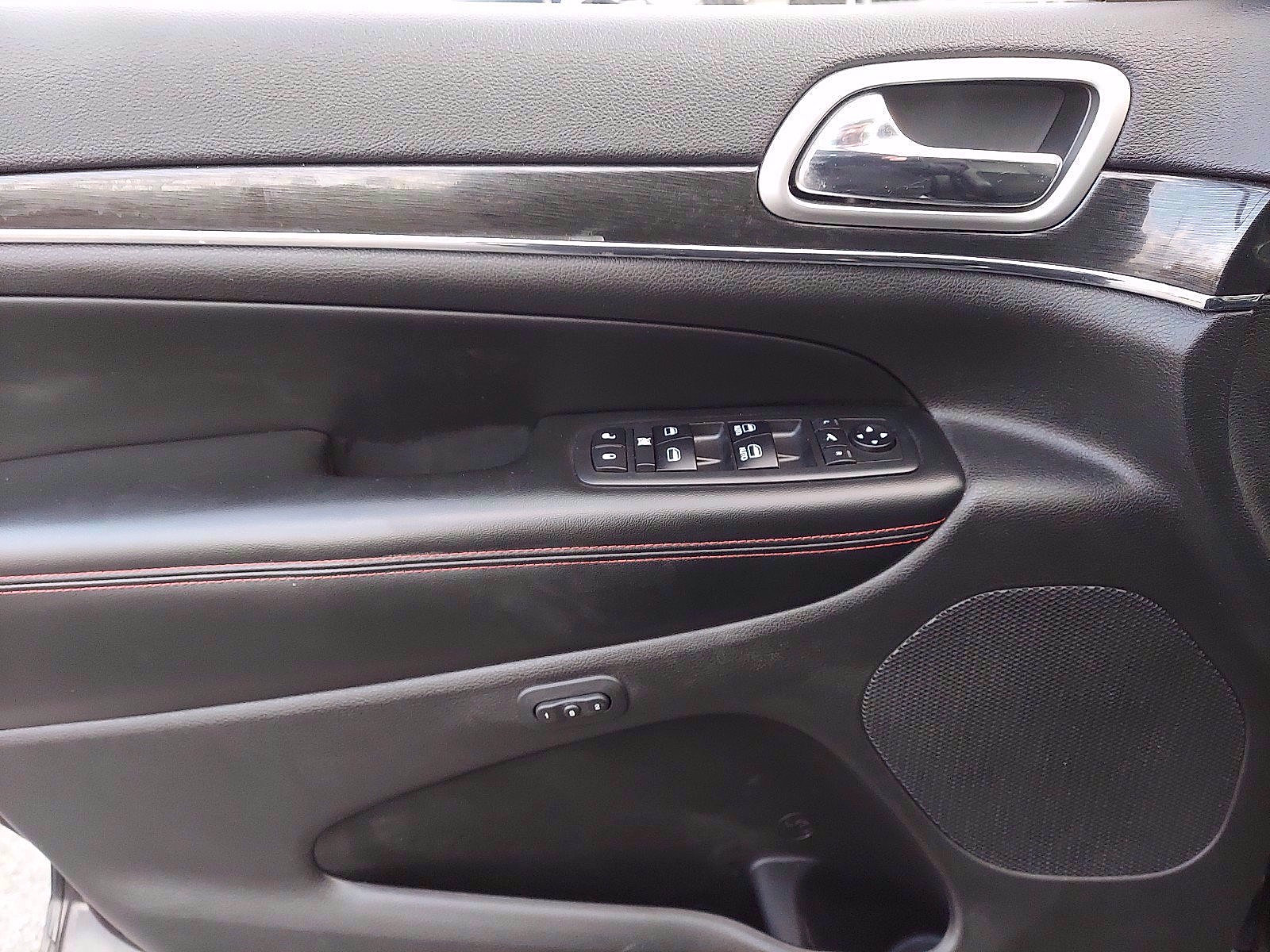 Used 2018 Jeep Grand Cherokee Trailhawk image 12