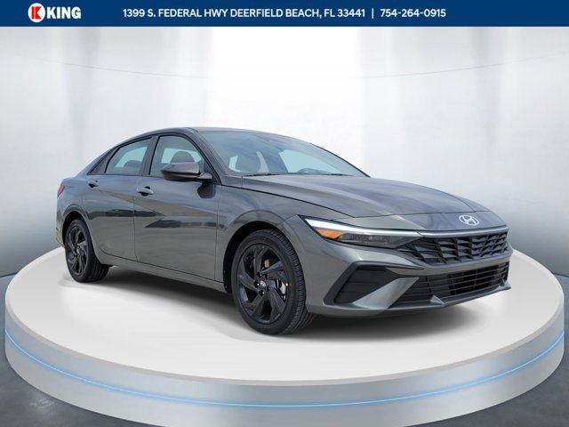 New 2026 Hyundai Elantra SEL Sport FWD image 1