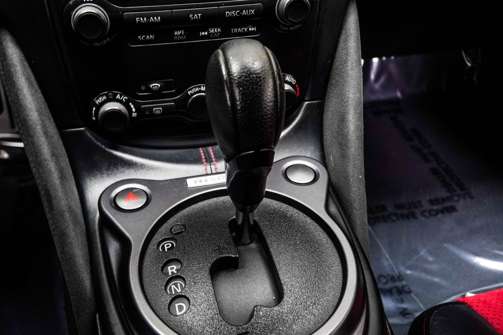 Used 2017 Nissan 370Z NISMO RWD image 17