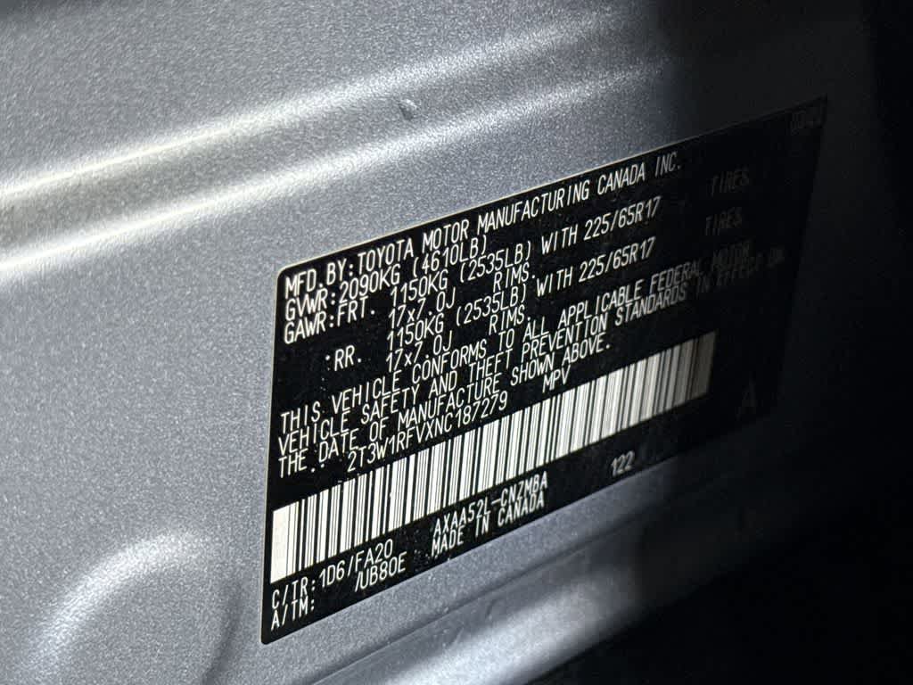 Used 2022 Toyota RAV4 XLE w/ Convenience Package image 29