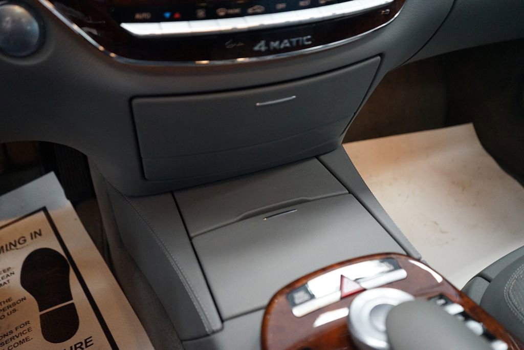 Used 2008 Mercedes-Benz S 550 4MATIC w/ AMG Sport Pkg image 38