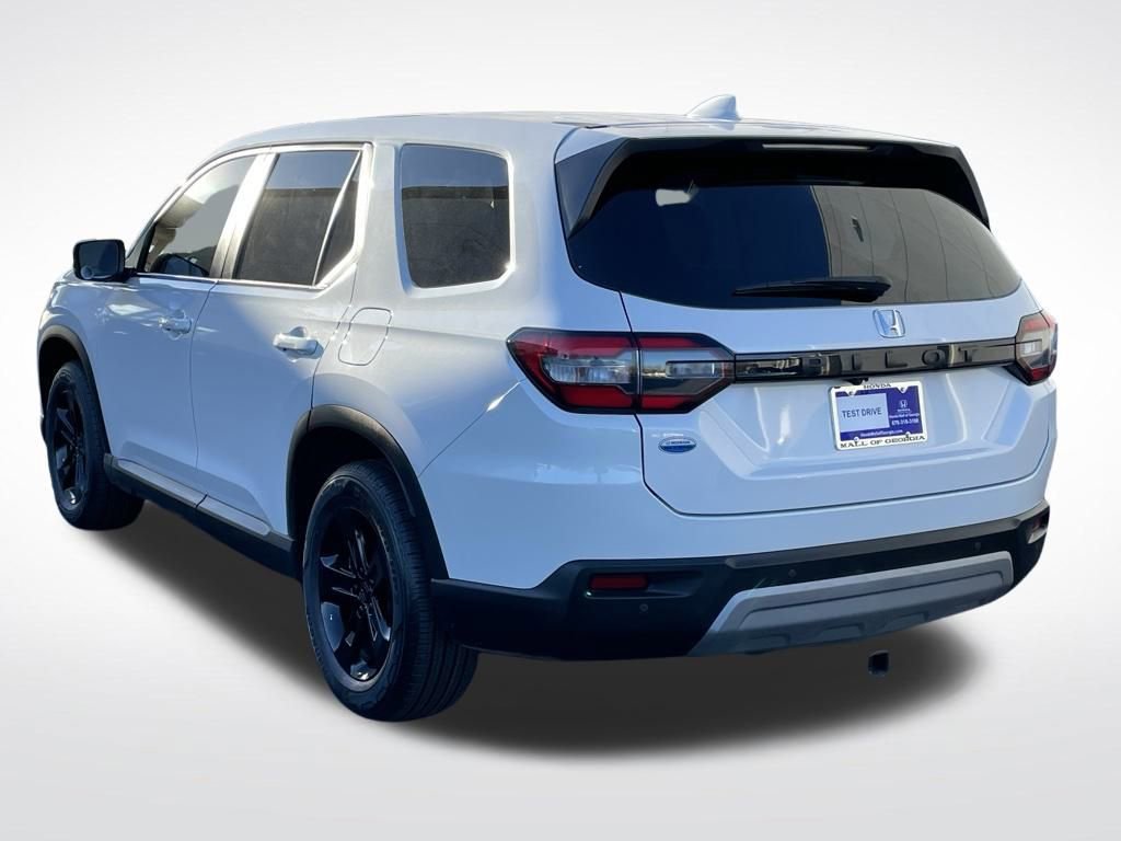 Certified 2025 Honda Pilot EX-L image 4