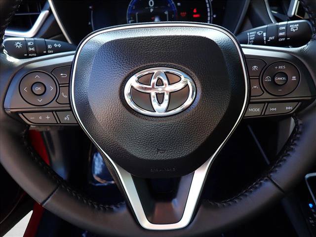 Used 2025 Toyota Corolla Cross XLE w/ Convenience Package AWD/4WD image 17