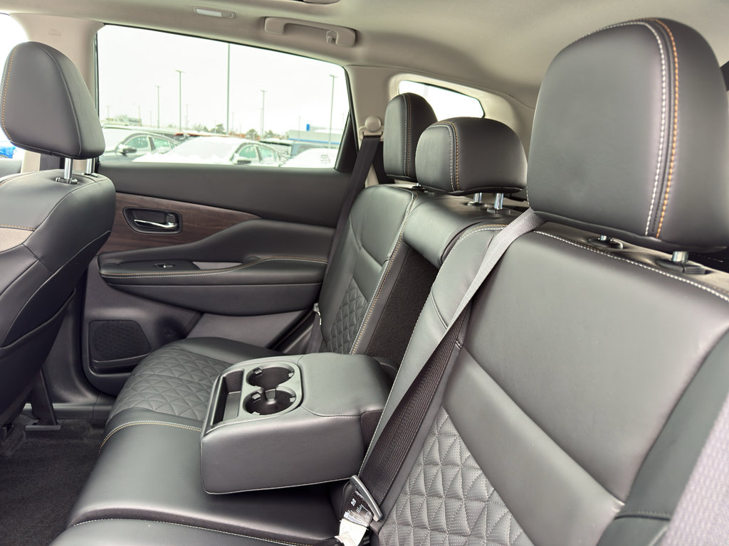 Certified 2024 Nissan Murano Platinum w/ Cargo Package image 33