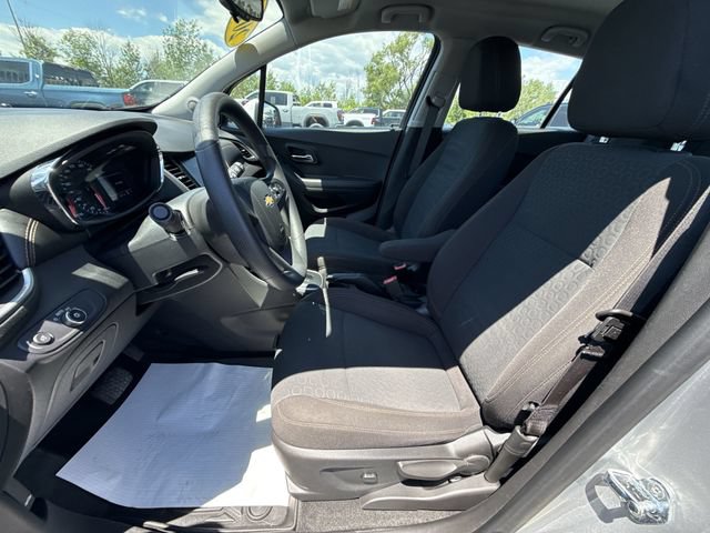 Certified 2020 Chevrolet Trax LS FWD image 17