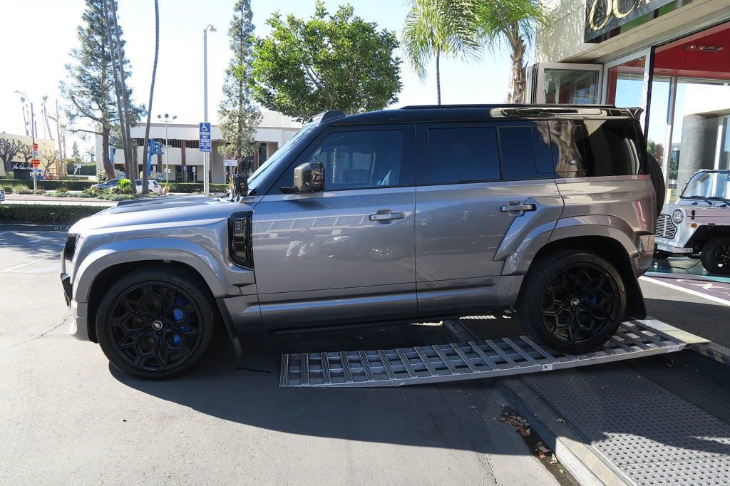 Used 2024 Land Rover Defender 110 X-Dynamic SE image 60