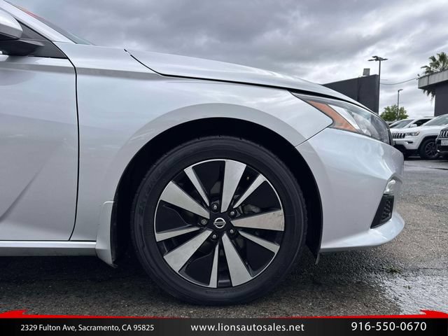 Used 2022 Nissan Altima 2.5 SV FWD image 10