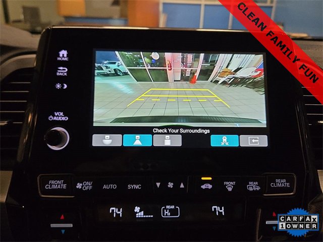 Used 2023 Honda Odyssey Touring image 17
