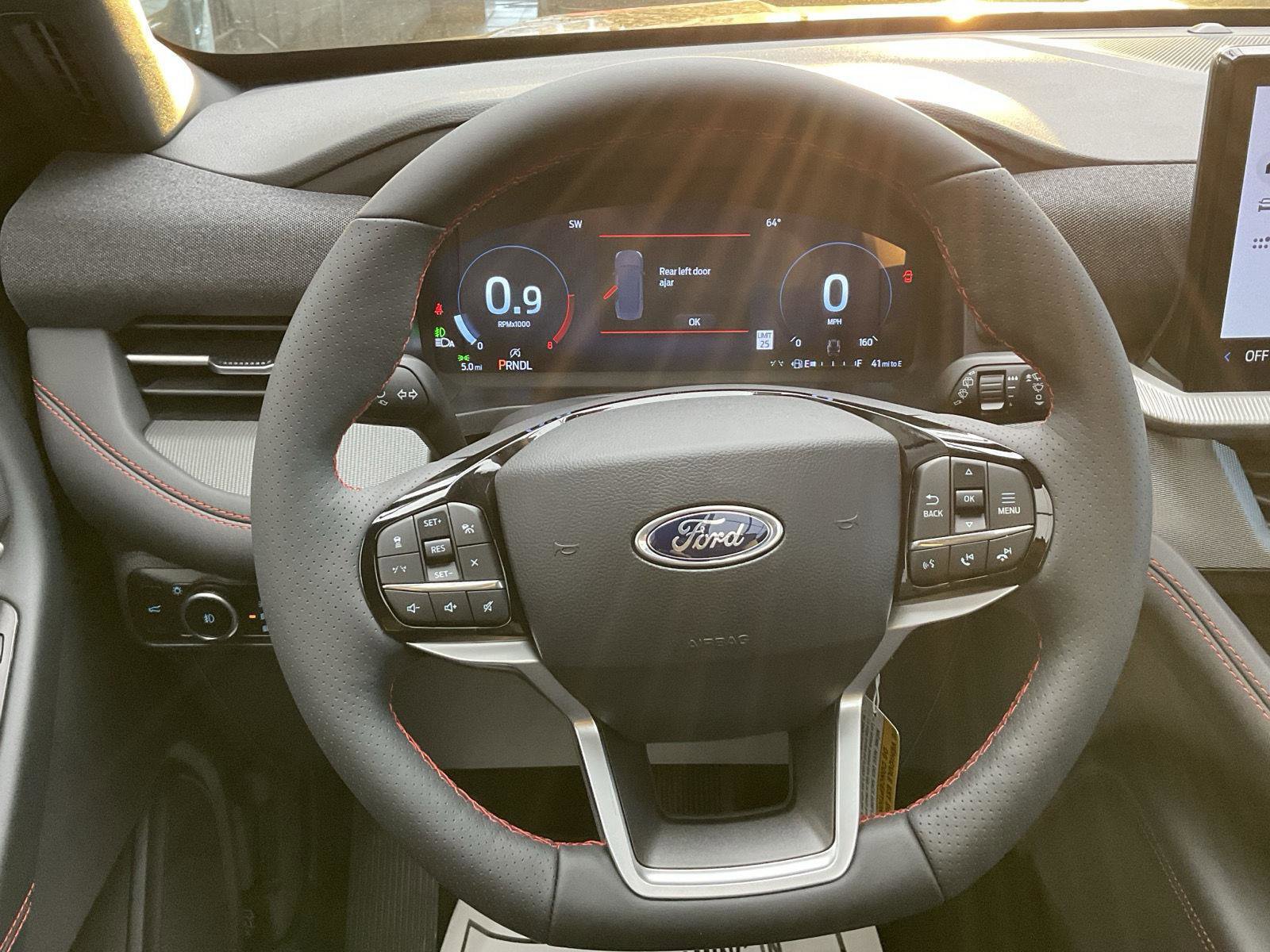 New 2026 Ford Explorer ST-Line image 24