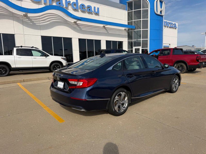 Used 2020 Honda Accord EX-L image 2