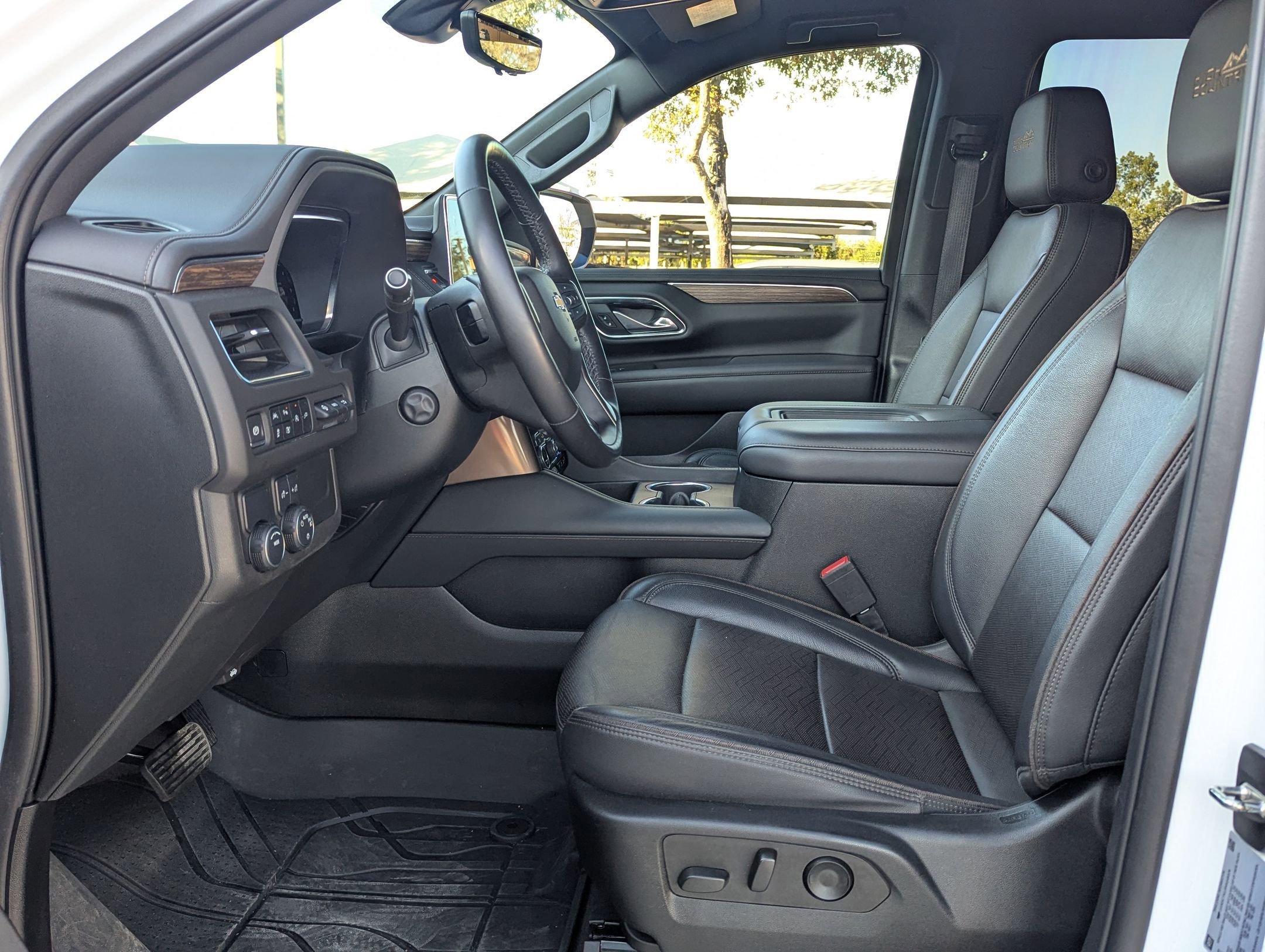 Used 2022 Chevrolet Tahoe High Country image 13