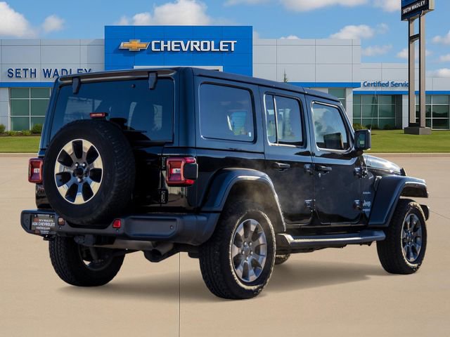 Used 2018 Jeep Wrangler Unlimited Sahara AWD/4WD image 7