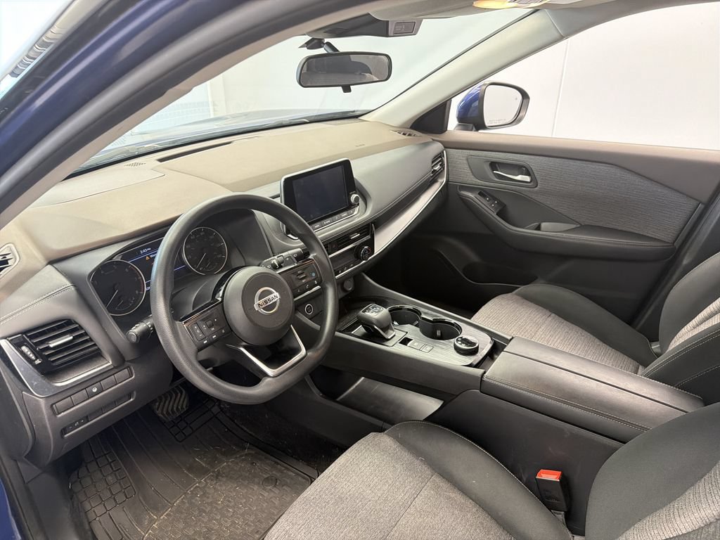 Used 2021 Nissan Rogue SV AWD/4WD image 24